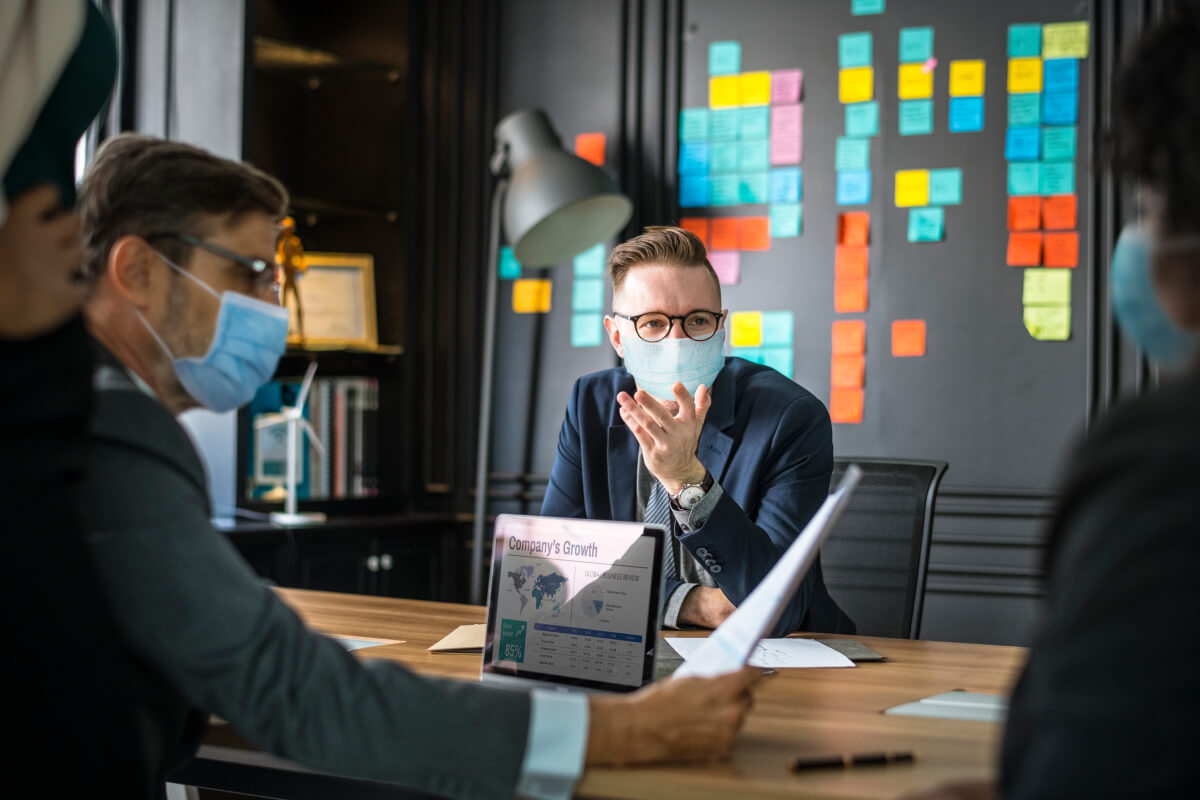 Predicting the Unpredictable : Unlocking the Project Management Secrets using AI